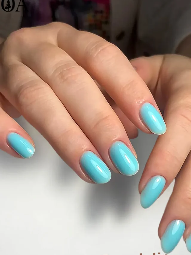 The chunky French tip is out! ✨ Meet the delicate Micro French Tip